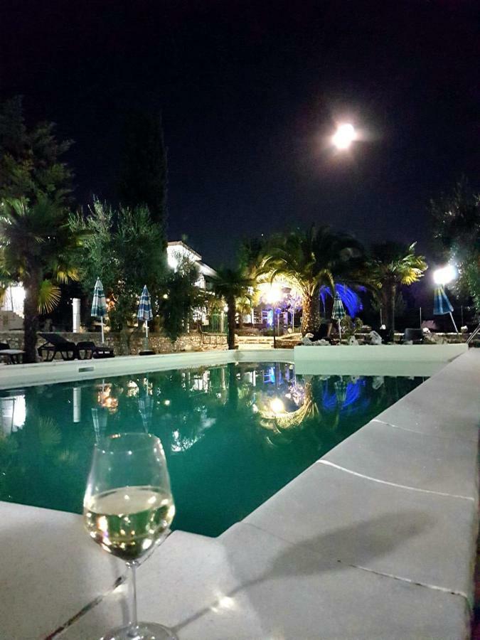 Hotel Vila Sejuda Peschici Exterior foto